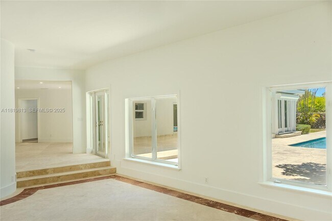 Building Photo - 6540 SW 135th Terrace