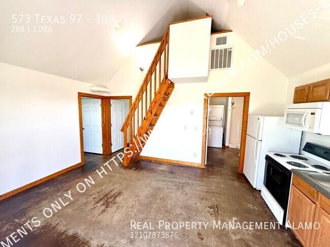 Building Photo - 573 TX-97