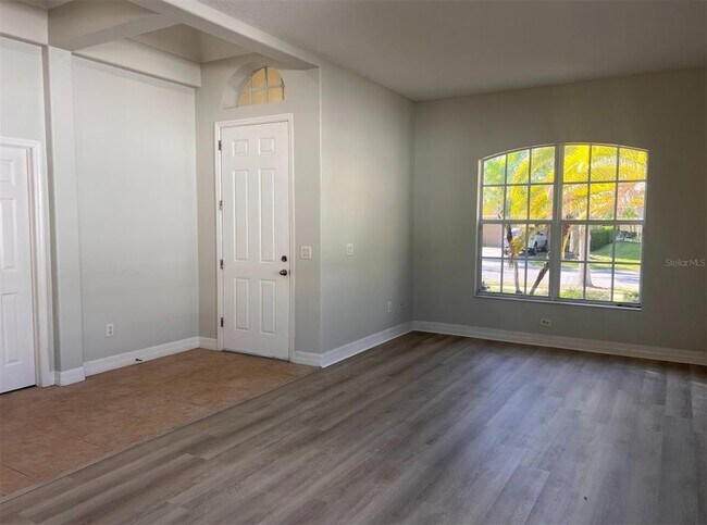Building Photo - 20213 Moss Hill Way