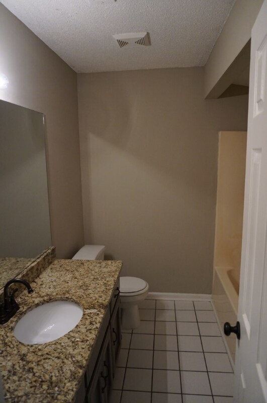 Building Photo - 13254 Dickens Ln
