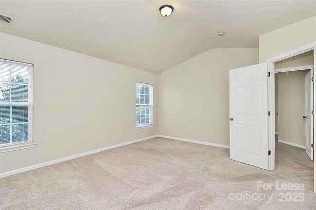 Building Photo - 1445 Laraway Ct NW