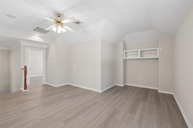 Building Photo - 6414 Pinewood Trace Ln
