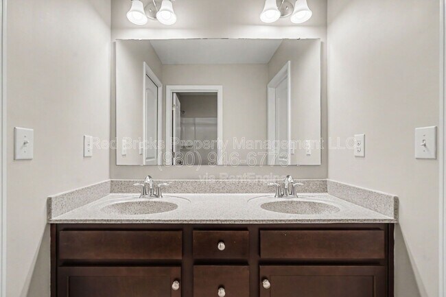 Building Photo - 3527 Arnica Ct