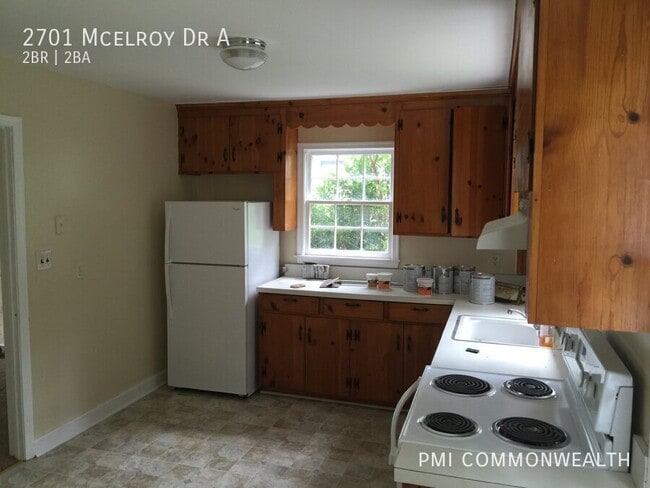 Building Photo - 2701 McElroy Dr