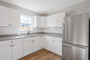 Building Photo - 405 Harbour North Dr