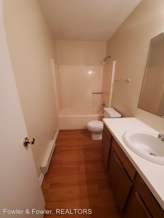 Building Photo - 723 S Scientific St