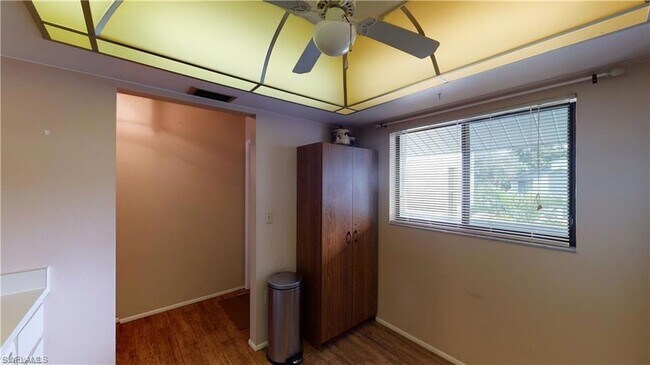 Building Photo - 6300 Sugar Bush Ln