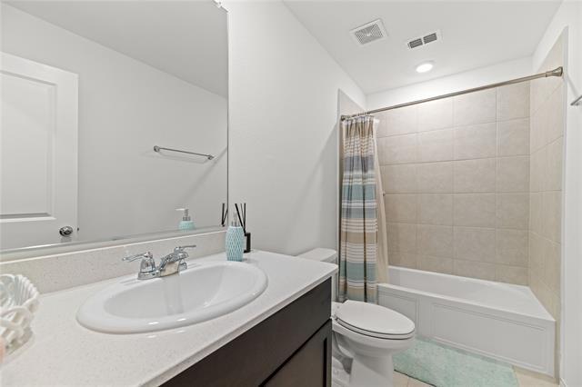 Building Photo - 7516 Bluebell Ln