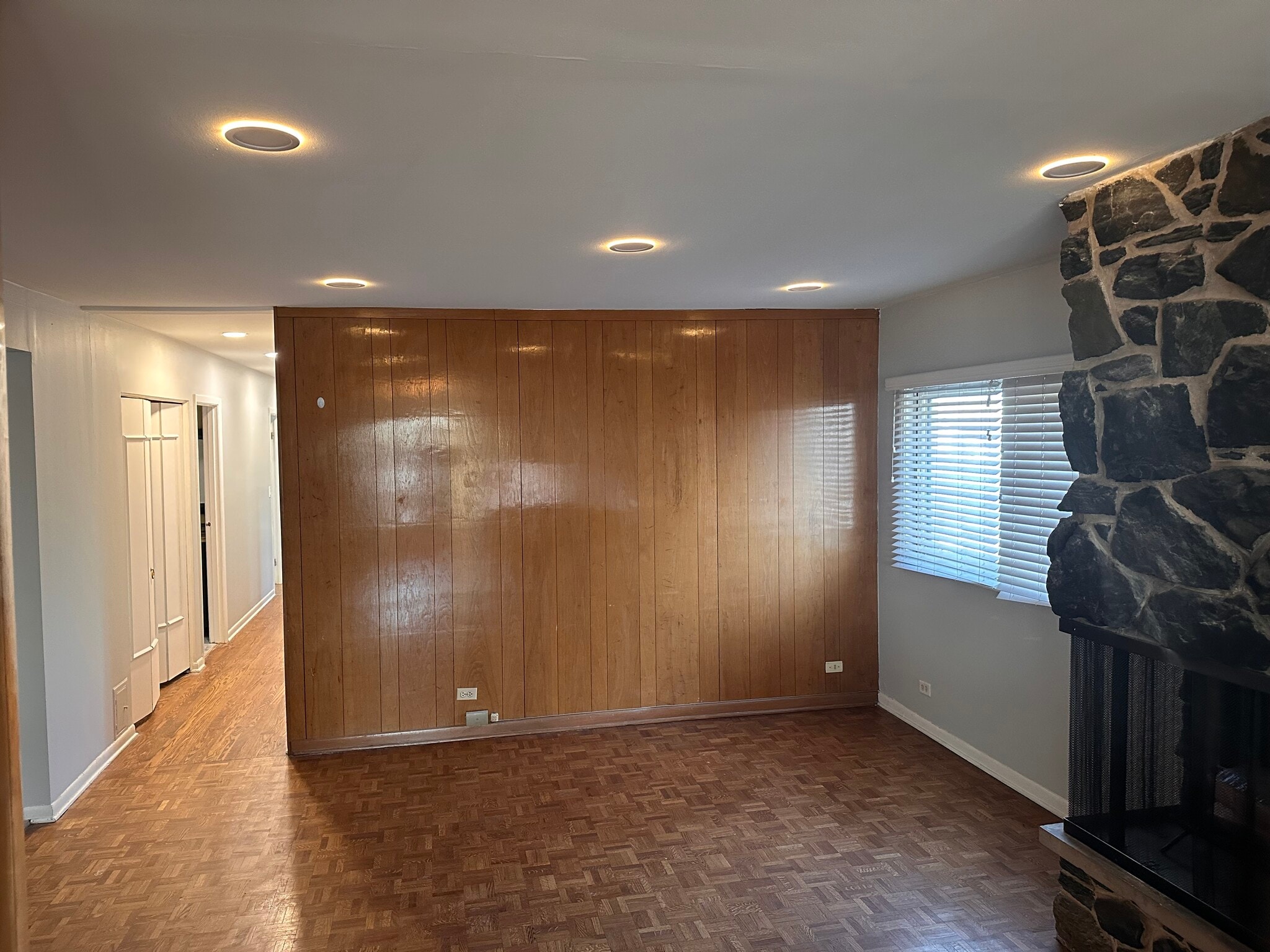 Building Photo - 4832 Old Orchard Rd