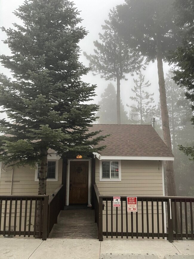 Front of house - 26772 CA-189