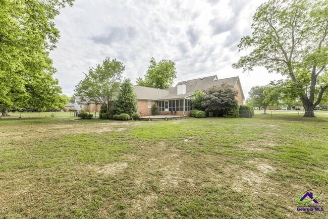 Building Photo - 127 Hudson Way