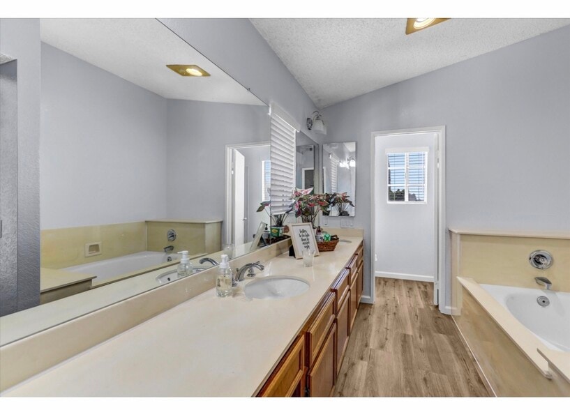 Building Photo - 625 Forester Ln