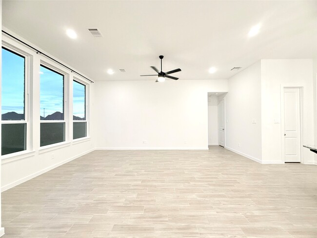 Building Photo - 31207 Firefly Mdw Ct