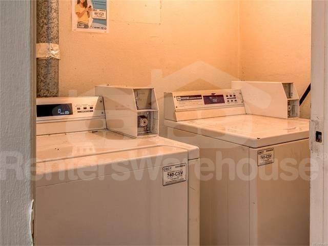 Building Photo - 1035 Colorado Blvd