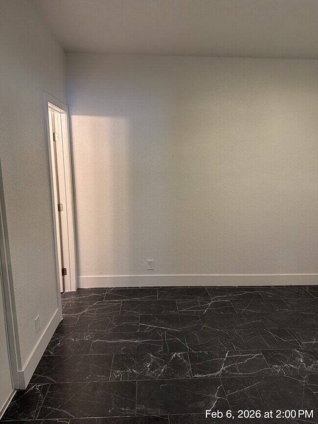 Building Photo - 2812 Richfield Blvd