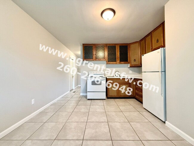 Building Photo - 3405 Dalevue Dr