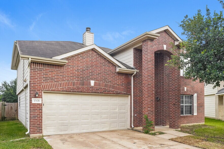 Building Photo - 13426 Fountain Hills Ct