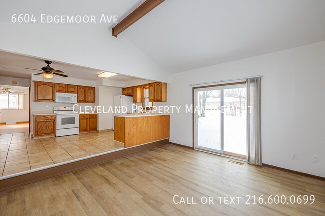 Building Photo - 6604 Edgemoor Ave