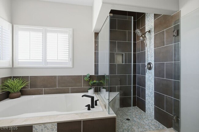 Building Photo - 5130 Amanda Ln