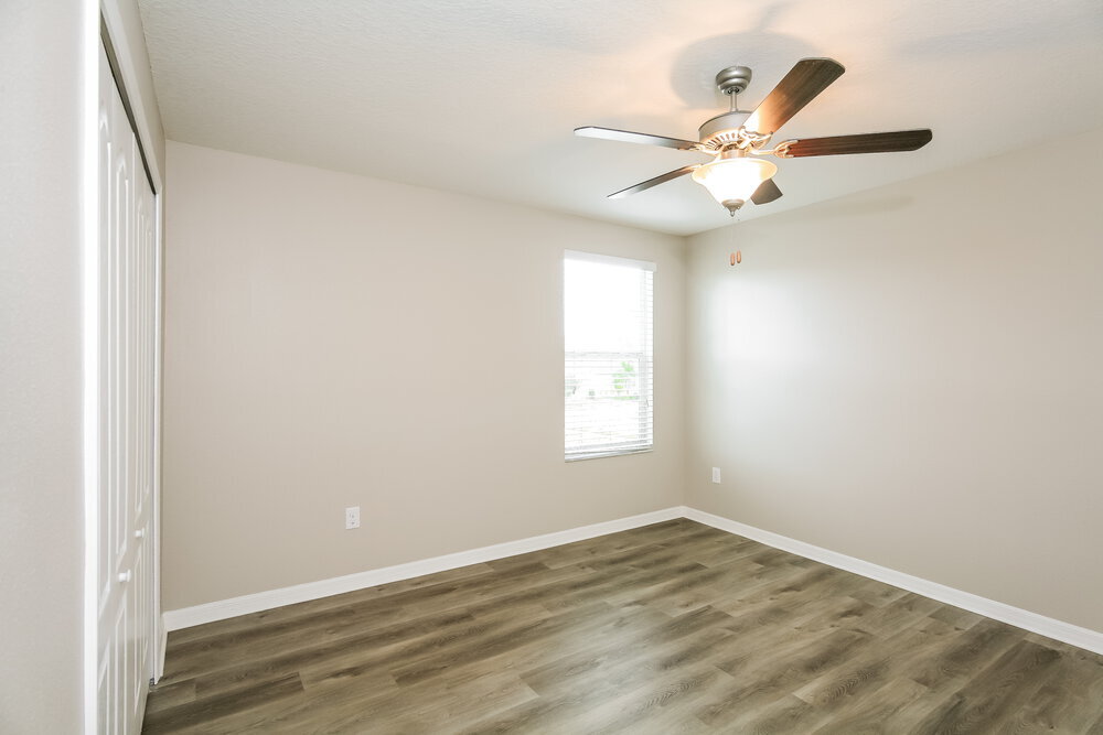 Building Photo - 13833 Reindeer Cir