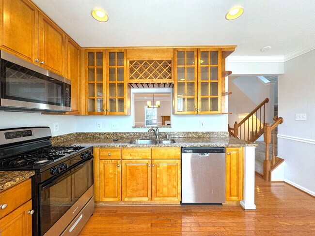 Building Photo - Inviting Suburban Retreat with Spacious Layout and Timeless Hardwood Flooring