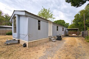 Building Photo - 5641 Kimber Ln