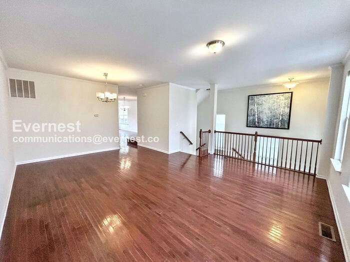 Building Photo - 43 Shepherds Hook Way