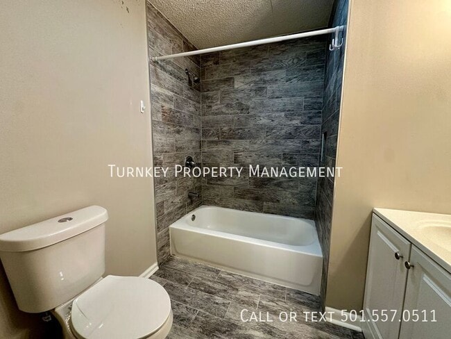 Building Photo - 2018 S Monroe St