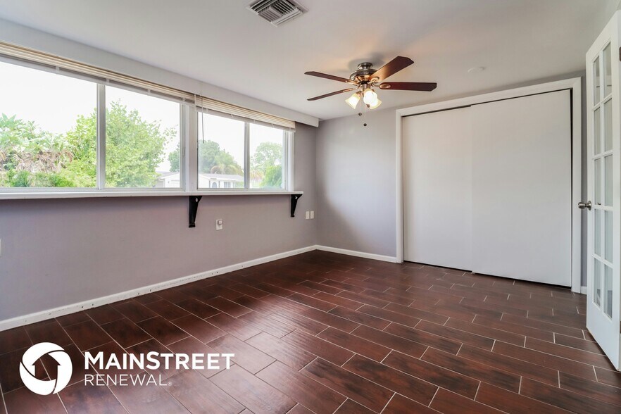 Building Photo - 3730 Sablewood Dr