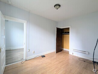 Building Photo - 2114 Bedford Ave