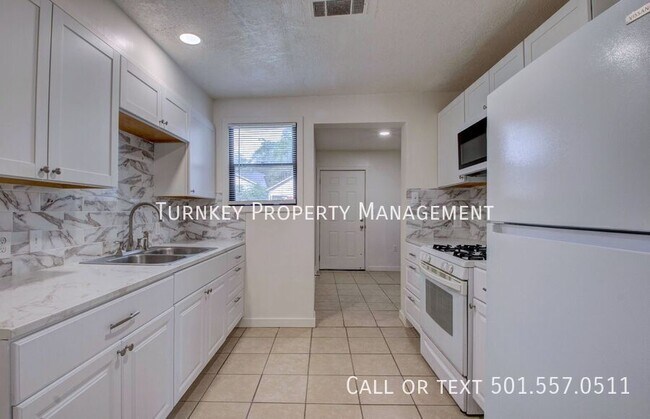 Building Photo - 3123 S Gaines St