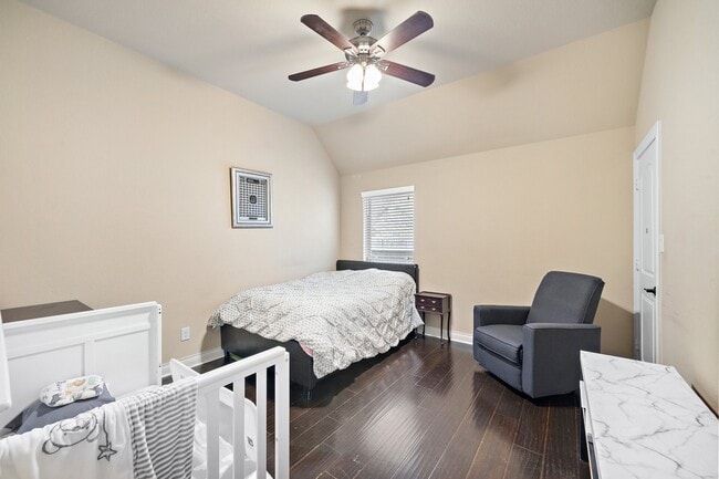 Building Photo - 17119 Kildonan Ct