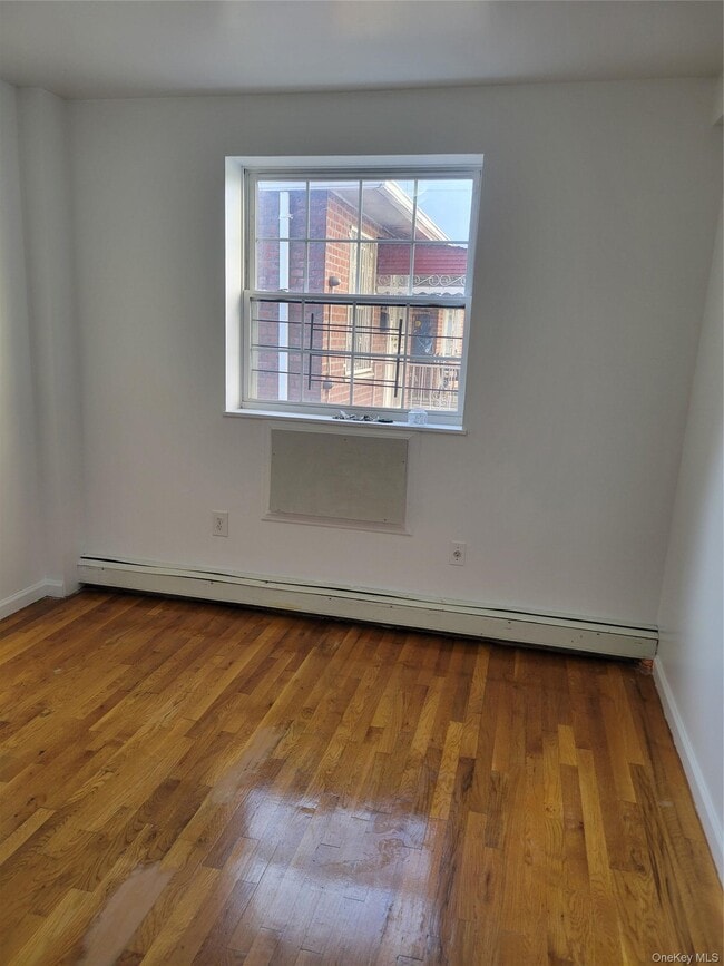 Building Photo - 2407 Barker Ave