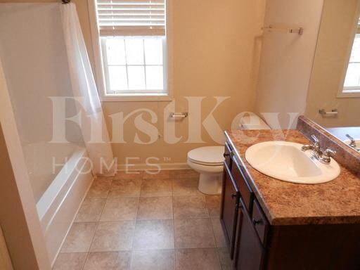 Building Photo - 6303 Spring Cove Dr