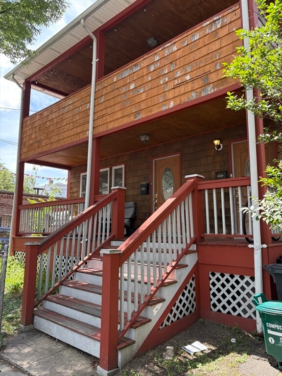 Building Photo - 55 Elm St