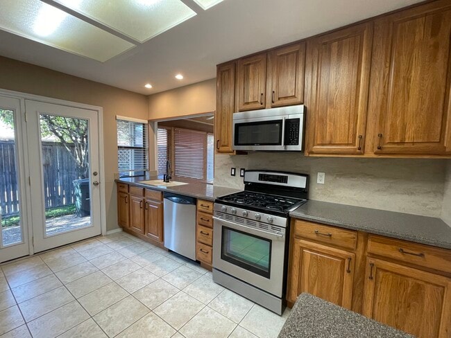 Building Photo - 3909 Winter Park Ln