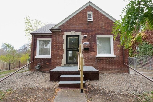 Primary Photo - This beautifully updated 2-bedroom, 1-bath...