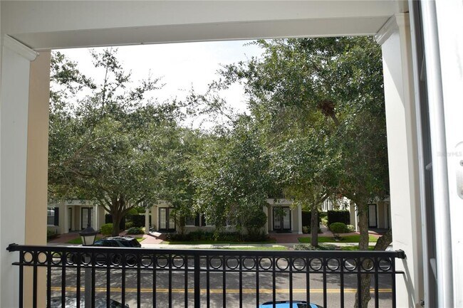 Building Photo - 1420 Lake Baldwin Ln