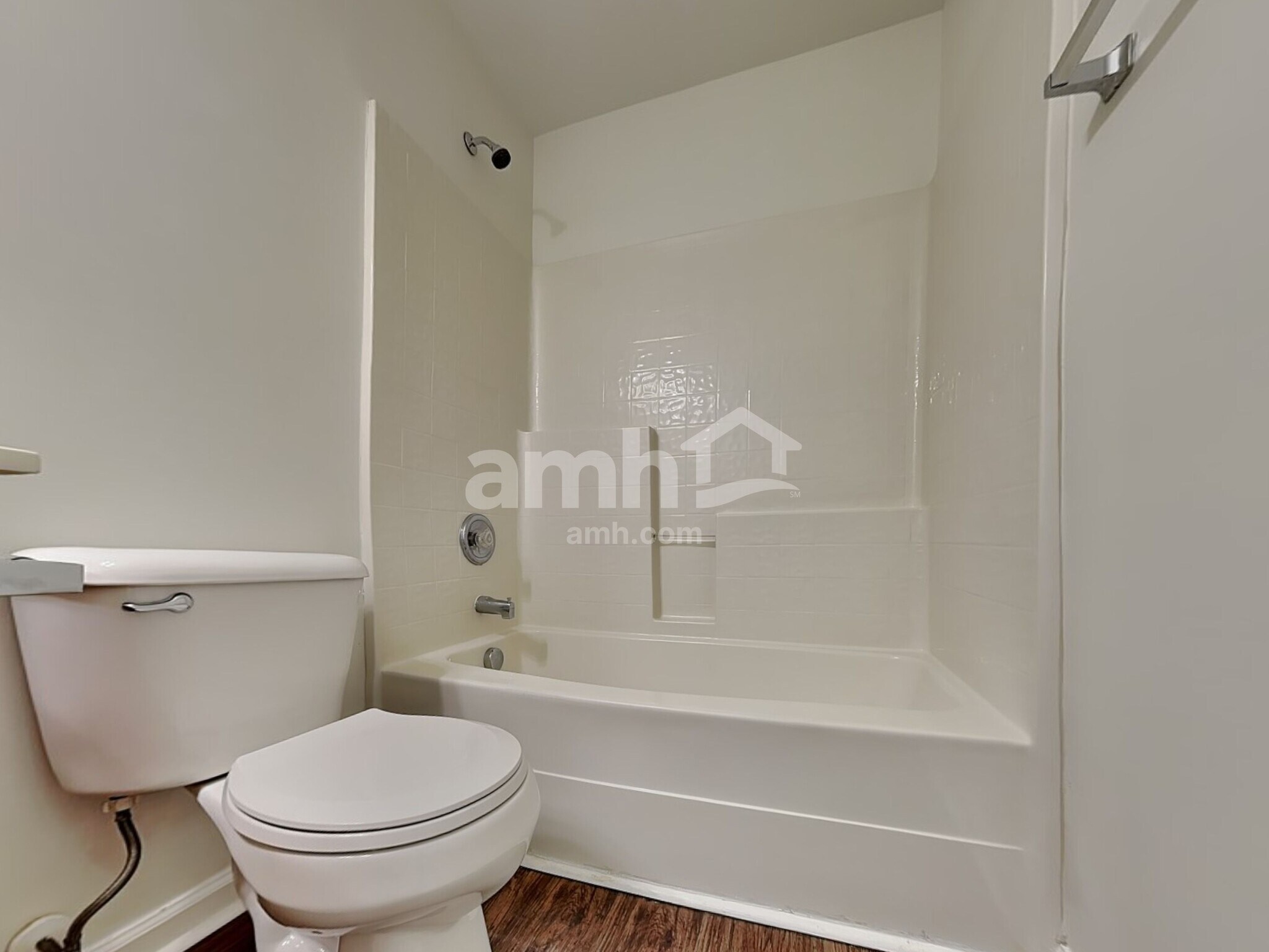 Building Photo - 5716 Running Fox Ln