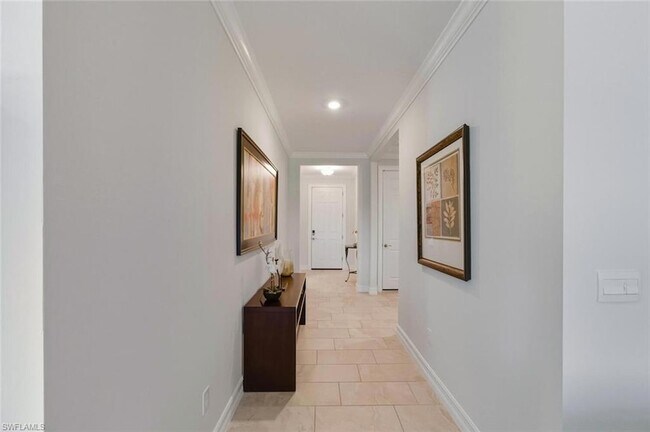 Building Photo - 28044 Sanibel Sands St