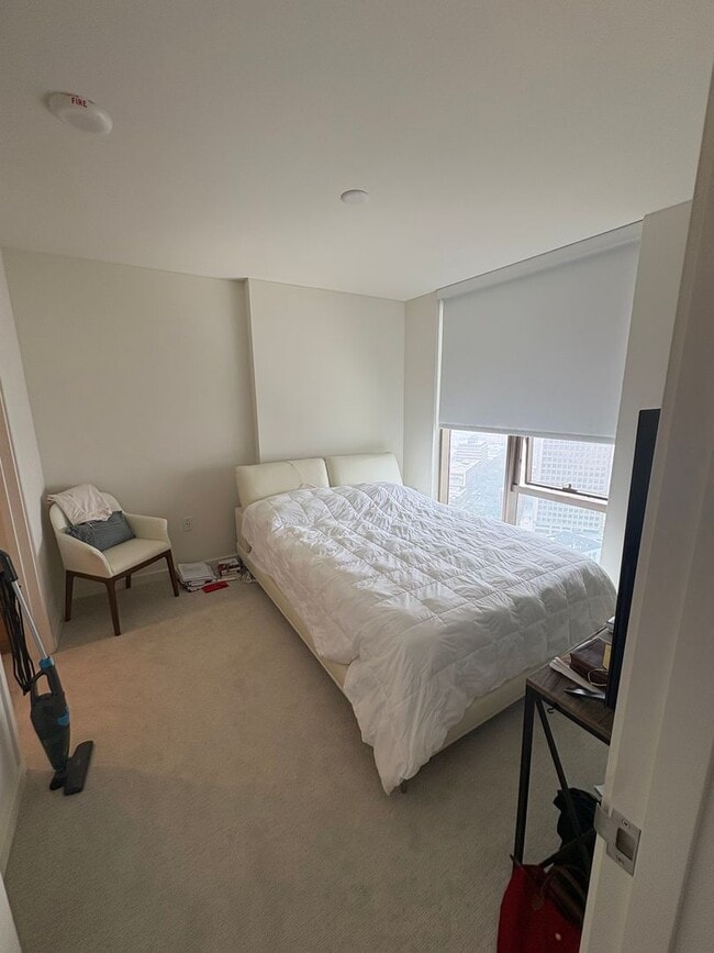 Building Photo - 2-Bedroom Unit with City Views and 2 parking stalls at Sky Ala Moana West available on April 1