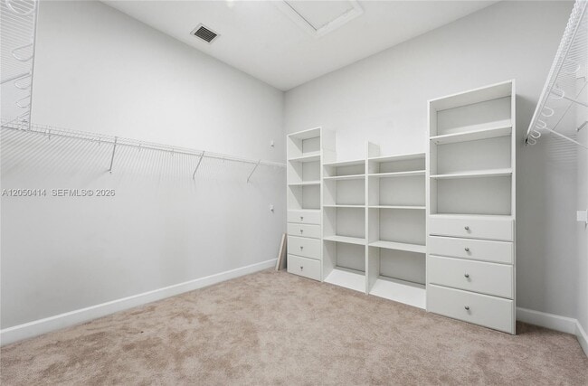 Building Photo - 15239 Goldfinch Cir