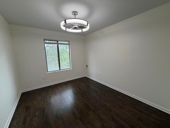 Building Photo - 716 Prescott Dr