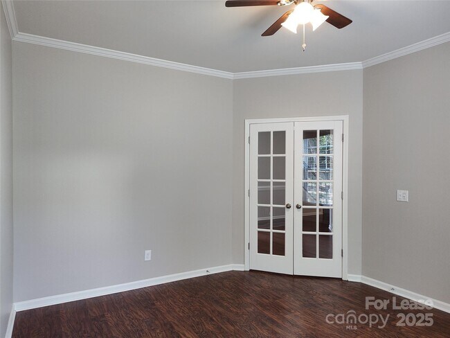 Building Photo - 8611 Burnside Ln