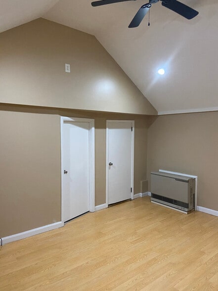 Building Photo - 1611 Electric St