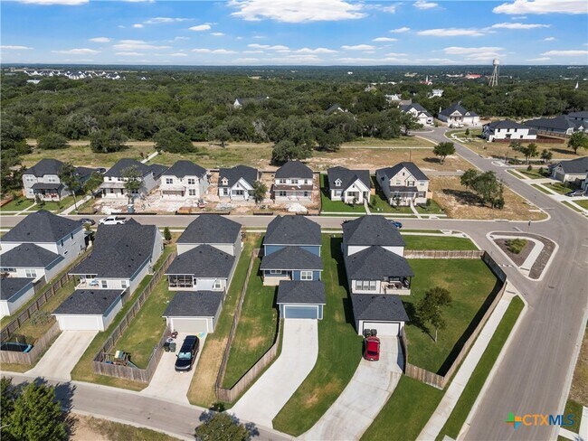 Building Photo - 209 Villars Dr