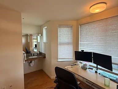 Building Photo - "Chic Urban Living: 2-Bed, 2-Bath Gem on Harrison St in SF!"