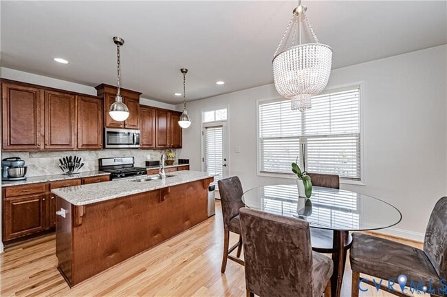 Building Photo - 11112 Swanee Mill Trace