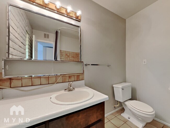 Building Photo - 18230 North 42nd Pl