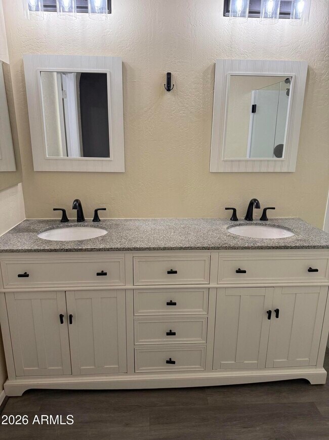 Building Photo - 9705 E Mountain View Rd